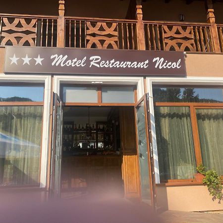 Motel Restaurant Nicol Armenis Eksteriør billede