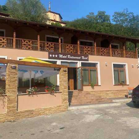 Motel Restaurant Nicol Armenis Eksteriør billede
